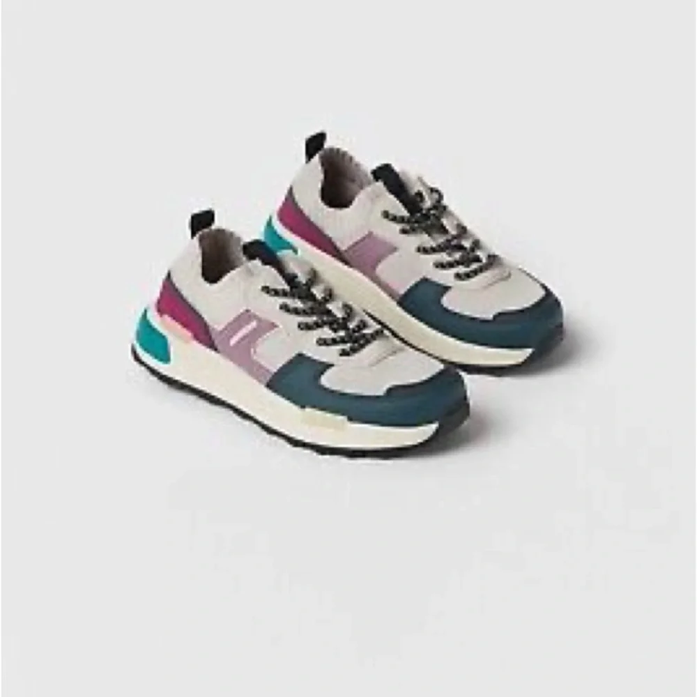 NWT. Zara Kids Multi Color Sock Style Sneakers. Size 3,5, 5. - Picture 2 of 7
